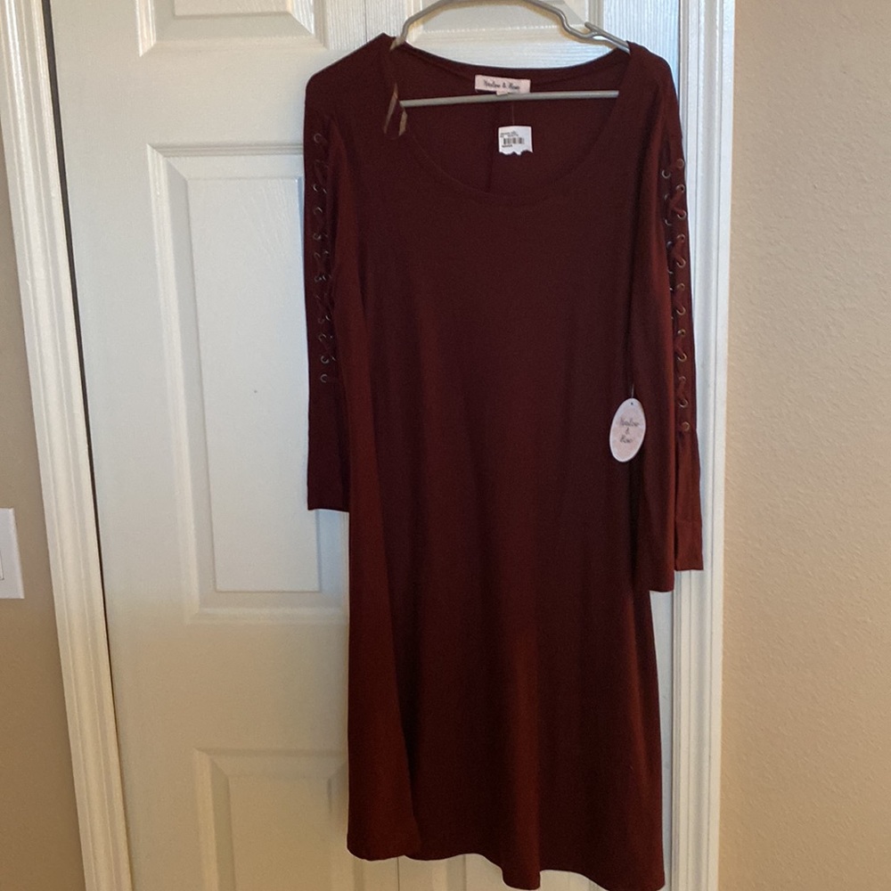 NWT Harlow and rose dress size large NWT